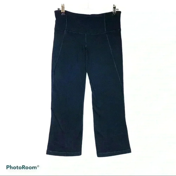 Lululemon Split Calf Solid Black Leggings - Picture 2 of 9